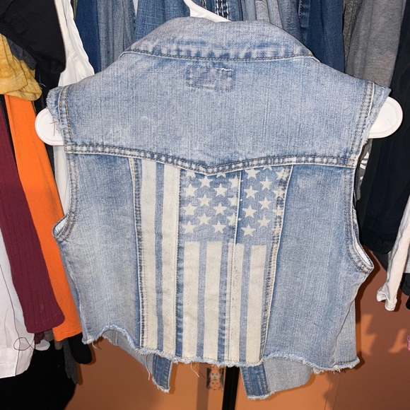Jean jacket - Picture 2 of 2
